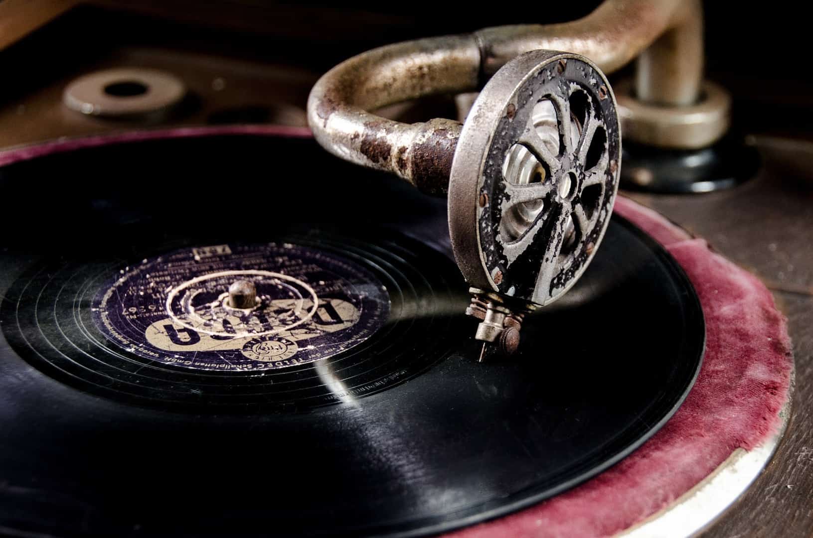 vinyl-761592_1920
